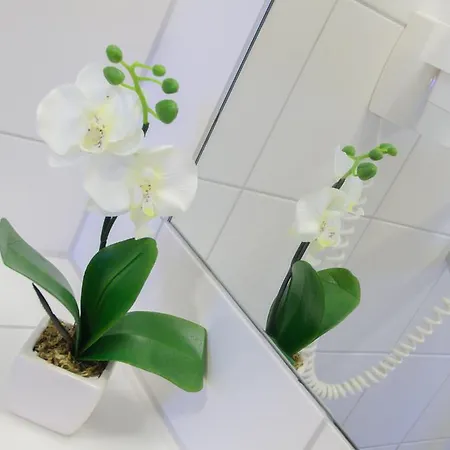 Hotel Jufa Knappenberg Ober-Gossen