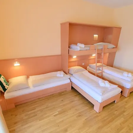 Jufa Knappenberg Hotel 4*