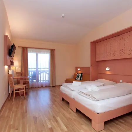 Jufa Knappenberg Hotel