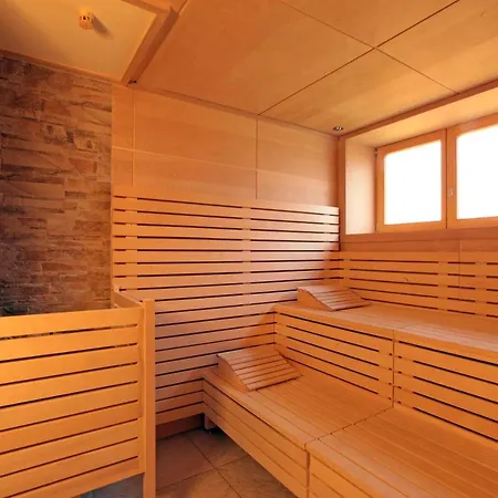 Hotel Jufa Knappenberg 4*